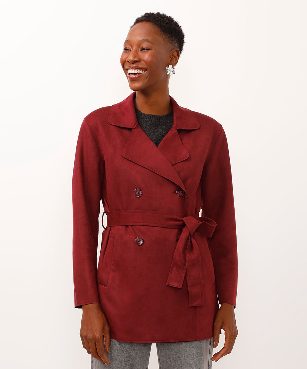casaco trench coat de suede com faixa vinho