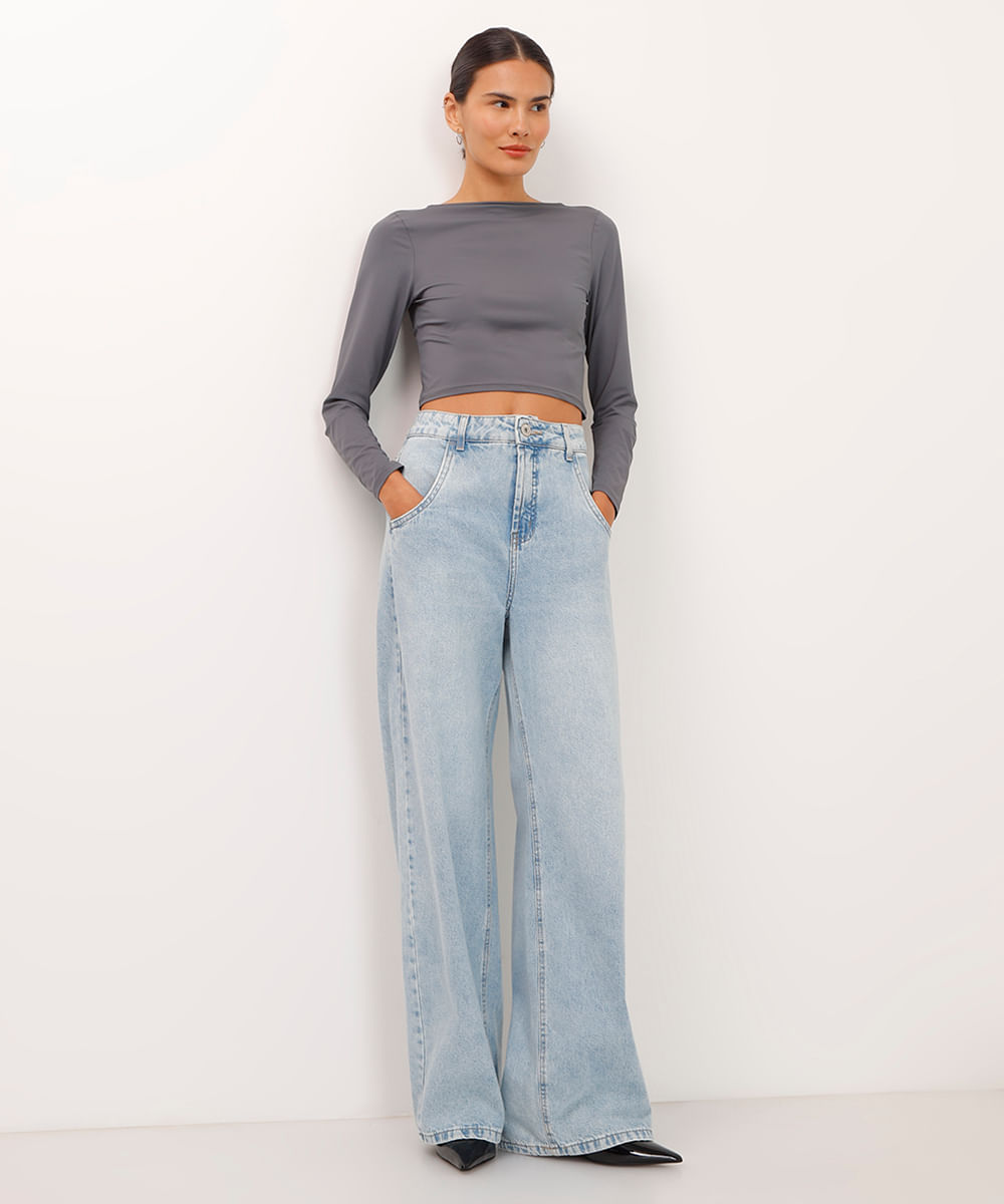 blusa cropped decote canoa manga longa cinza