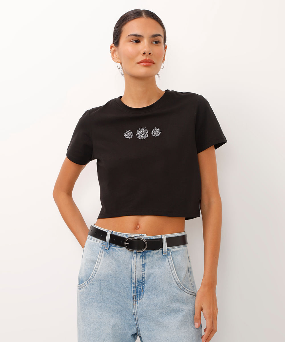 camiseta cropped de algodão floral preta