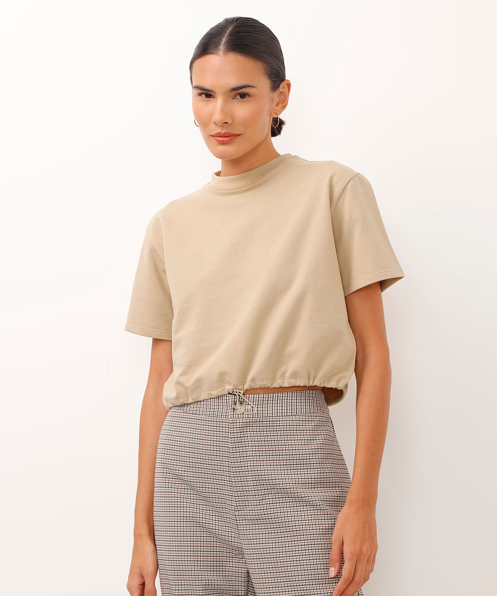 camiseta cropped de moletinho com elástico na barra bege