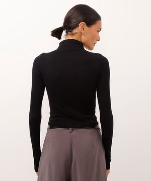 blusa gola alta manga longa texturizada preta