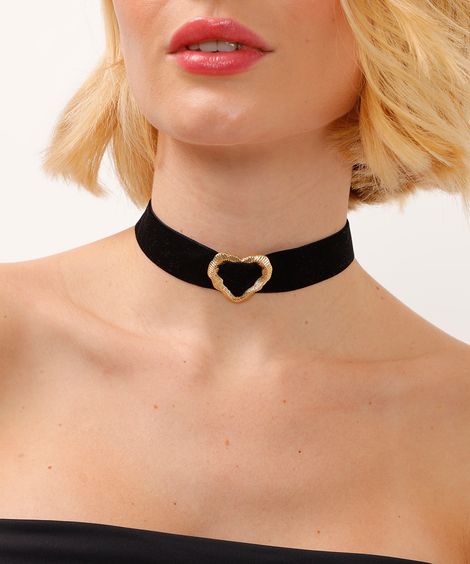colar choker de veludo com coração preto