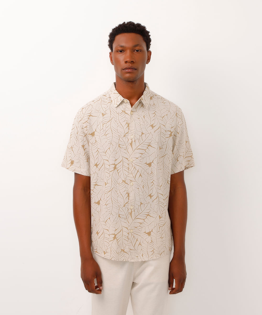 camisa com linho folhagens manga curta off white