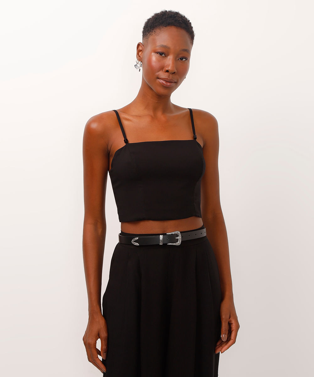 blusa cropped de viscose alça fina preta
