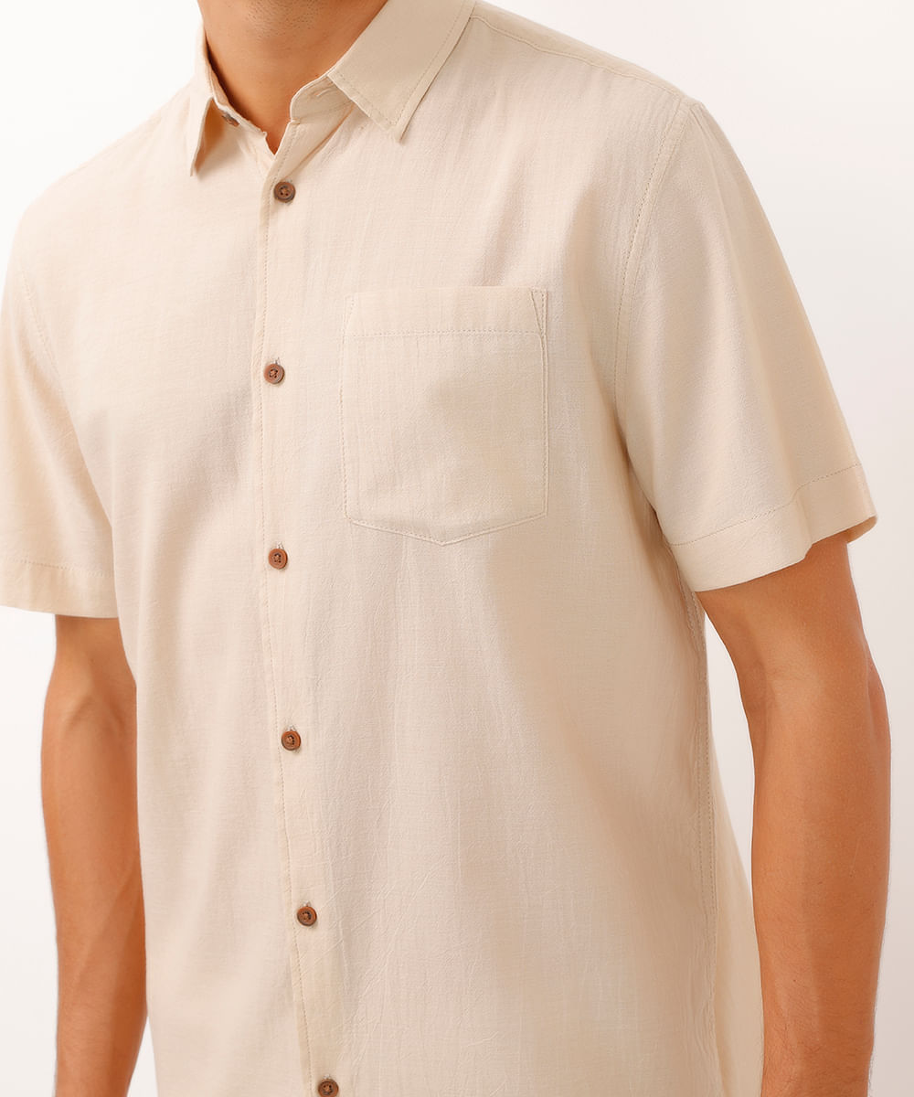 camisa de algodão manga curta com bolso bege