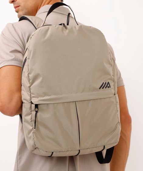 mochila com bolsos esportiva bege