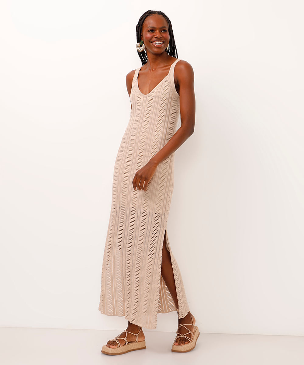 vestido longo de tricot texturizado bege