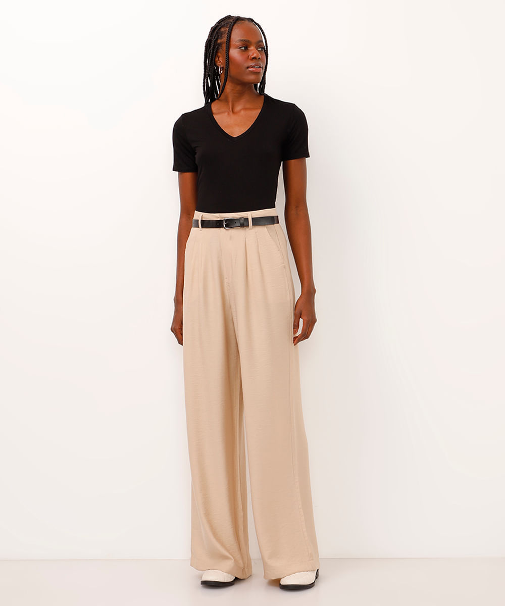 camiseta de viscose decote v alongada preta