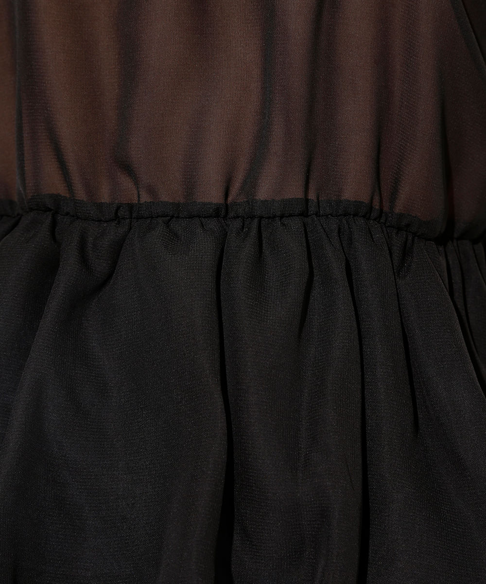 blusa balonê alça fina mindset preta