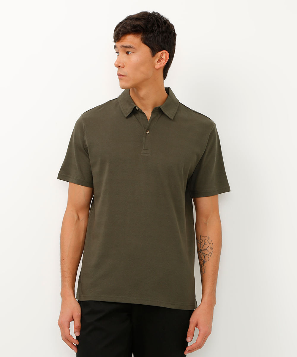 polo comfort texturizada verde militar