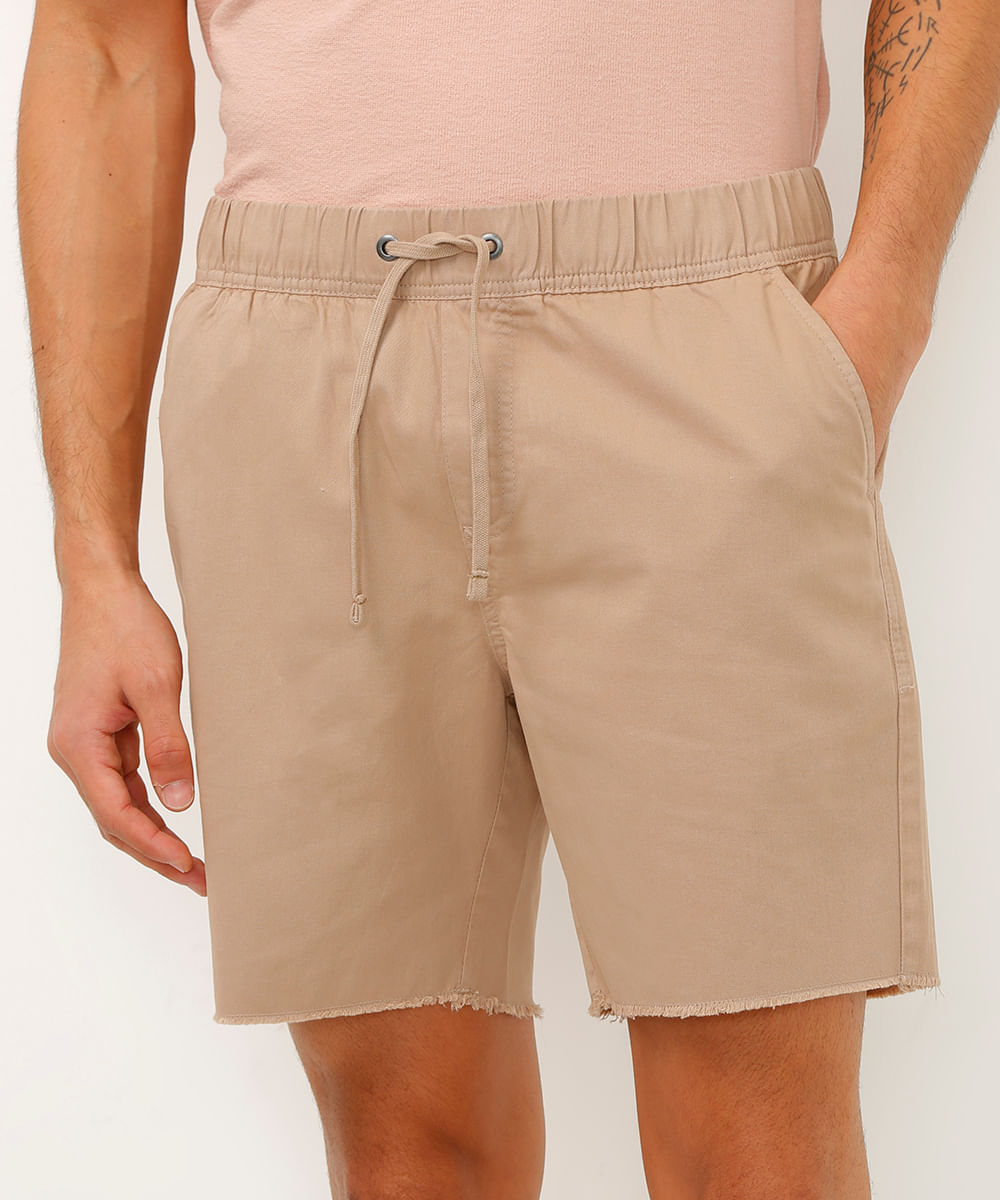 bermuda de sarja jogger com bolsos bege