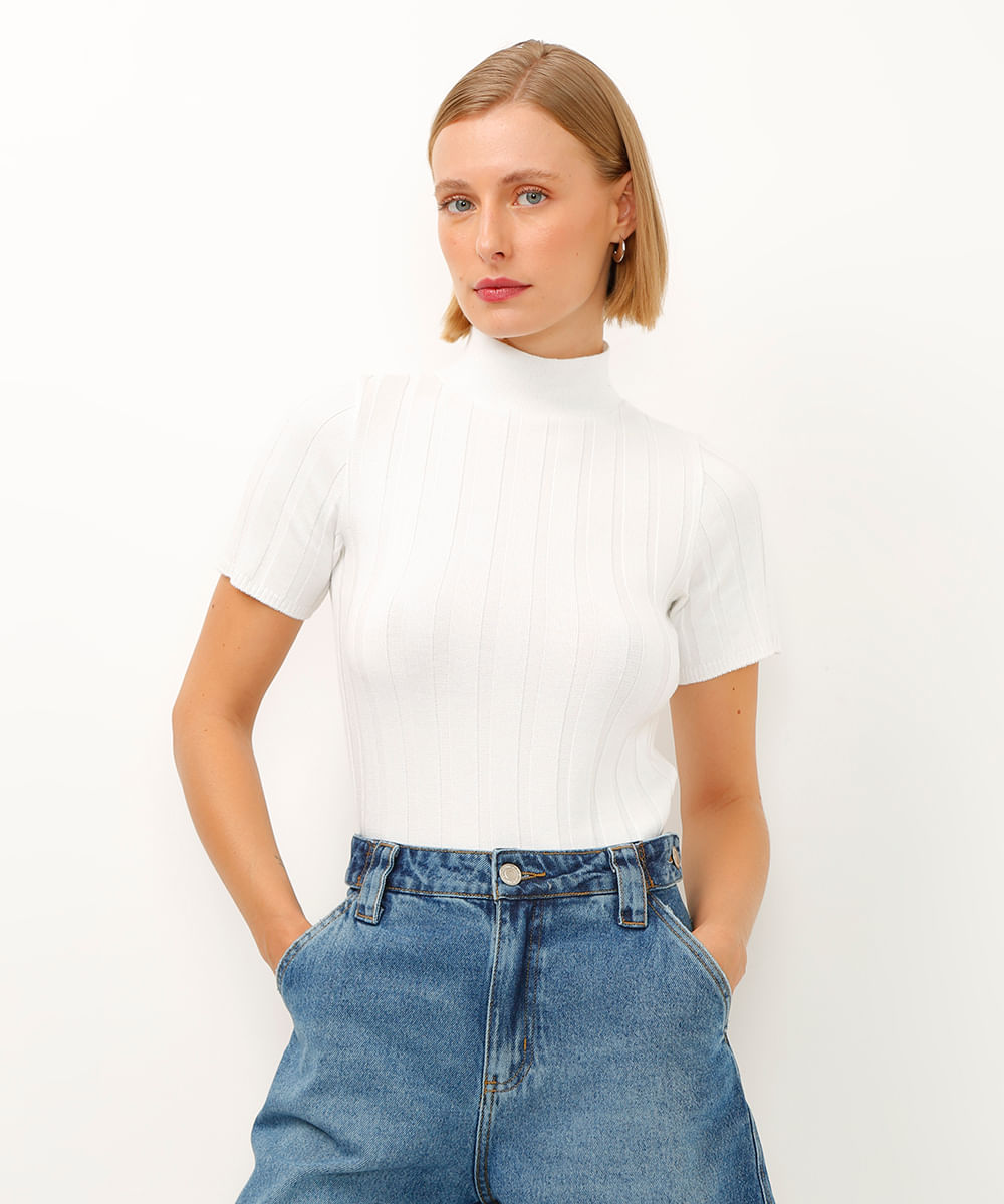 blusa de tricot gola alta canelada off white