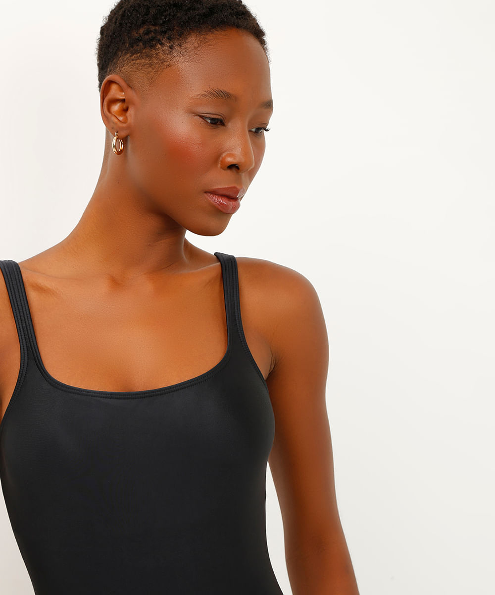 maiô regata com bojo removível preto