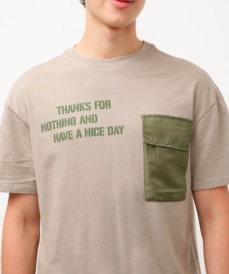 camiseta de algodão infantil com bolso manga curta verde