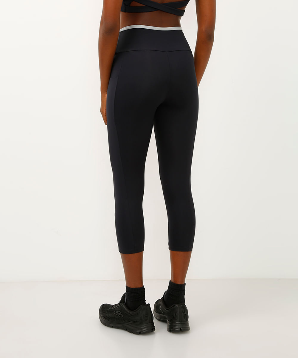 calça corsário cós largo com bolsos bicolor esportiva preta