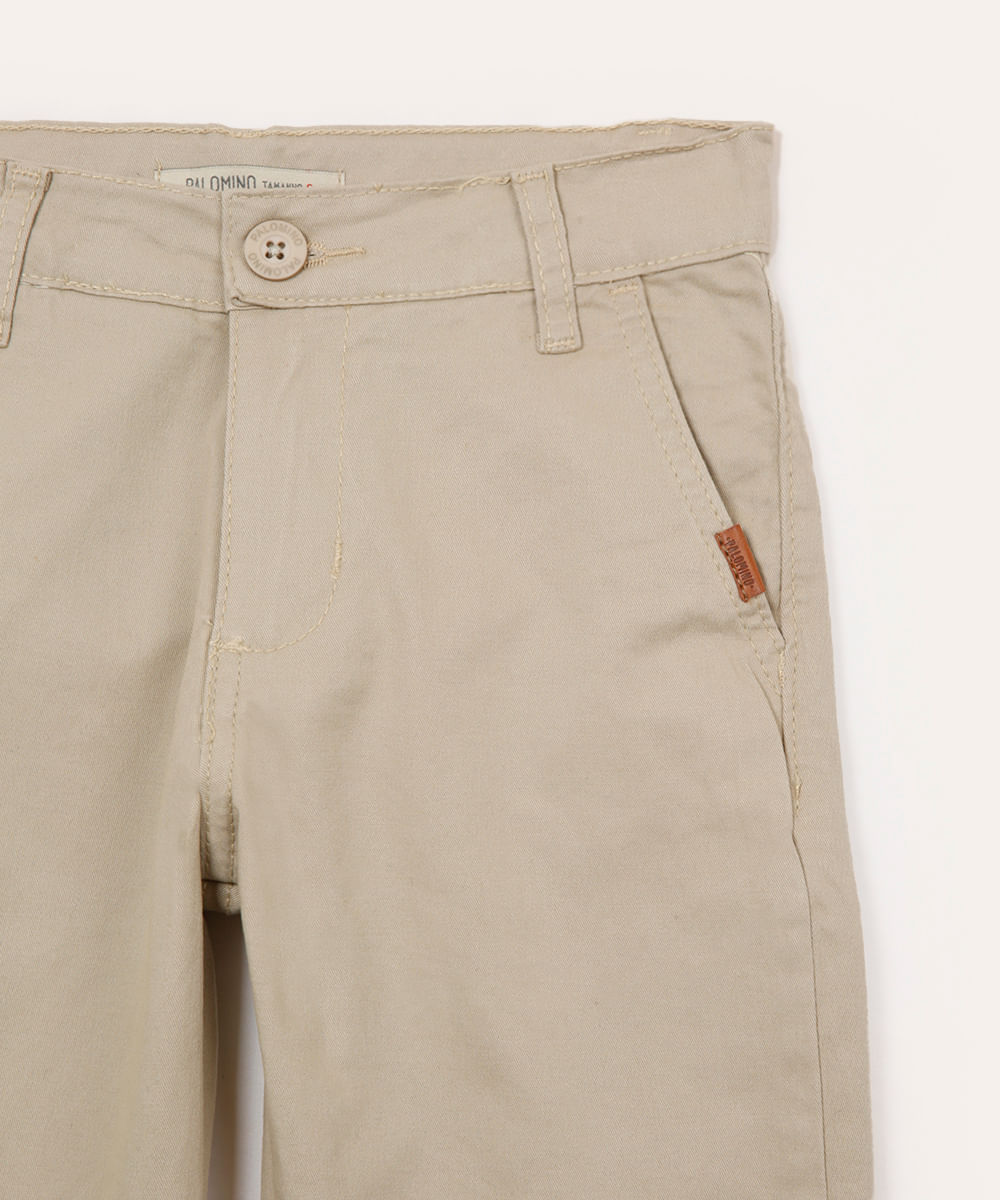 calça slim de sarja infantil com bolsos chino bege