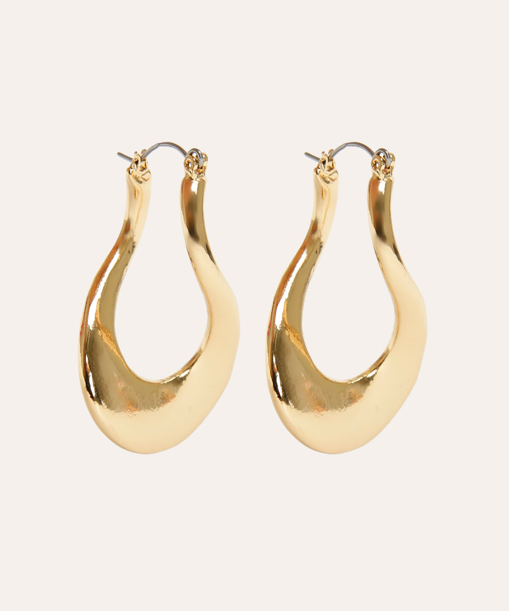 brinco de metal torcido dourado