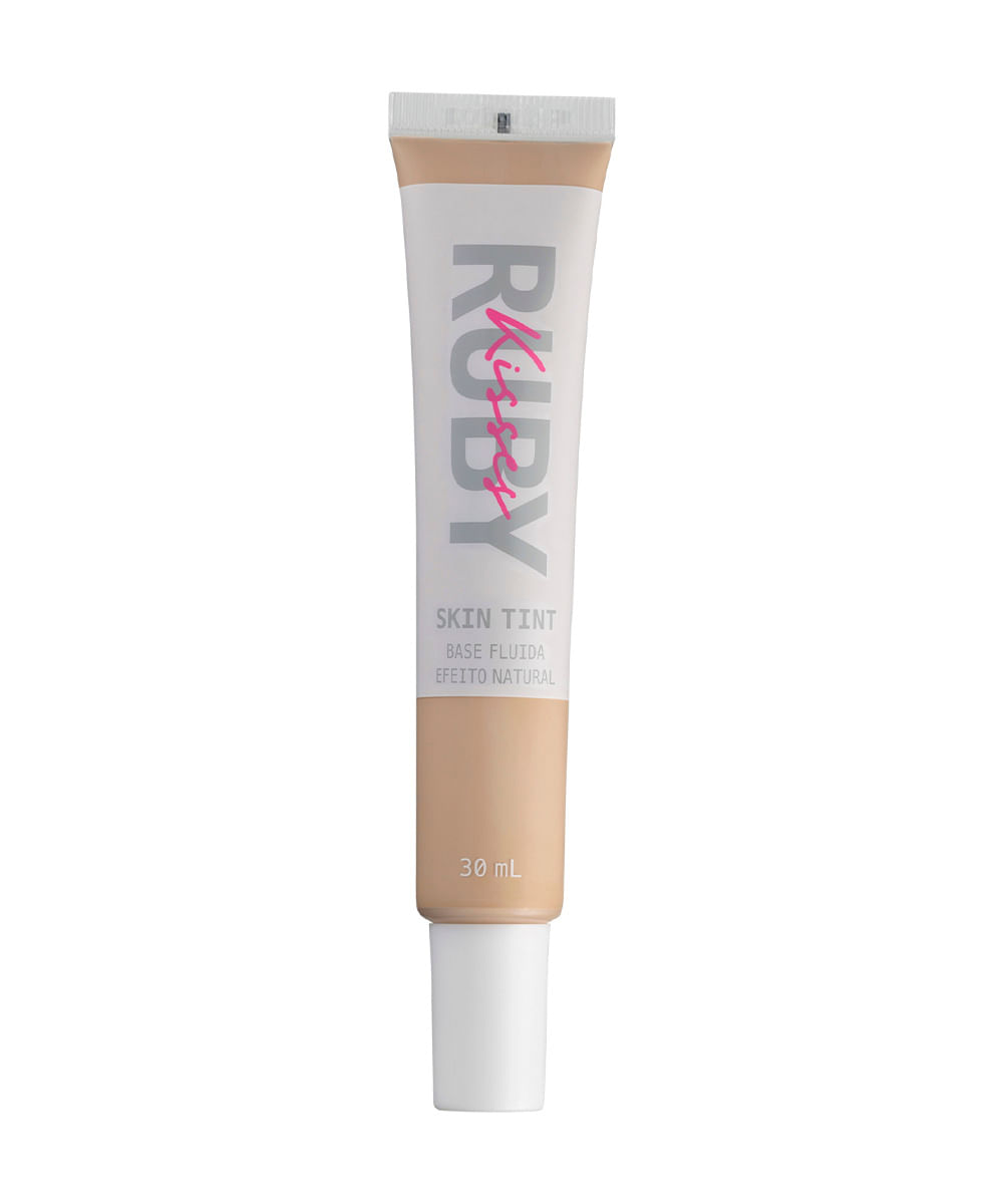 base fluida efeito natural skin tint cor 122 ruby kisses