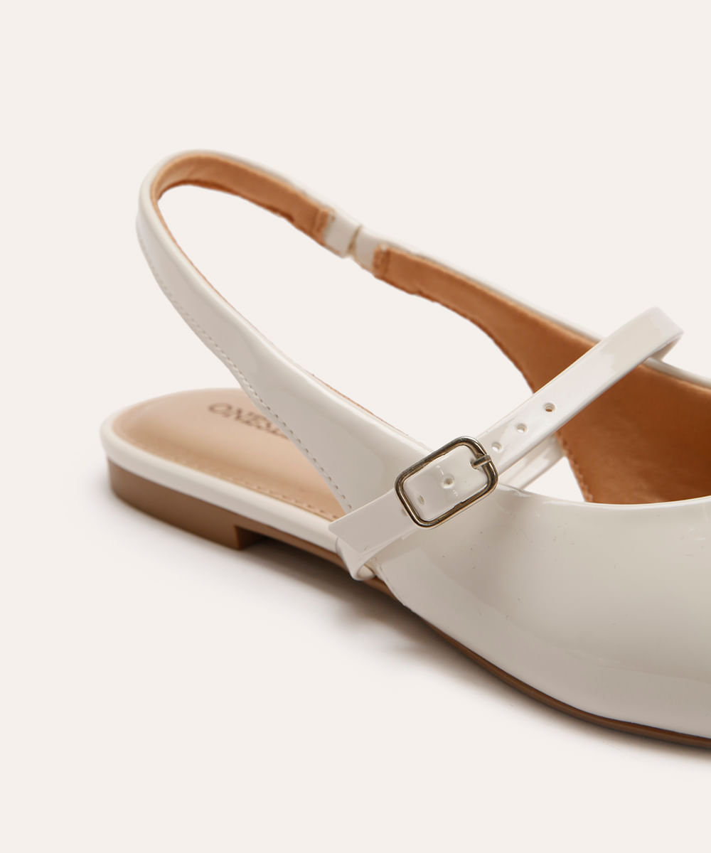 sapatilha bico fino com fivela oneself off white