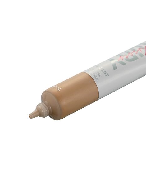 base fluida efeito natural skin tint cor 240 ruby kisses