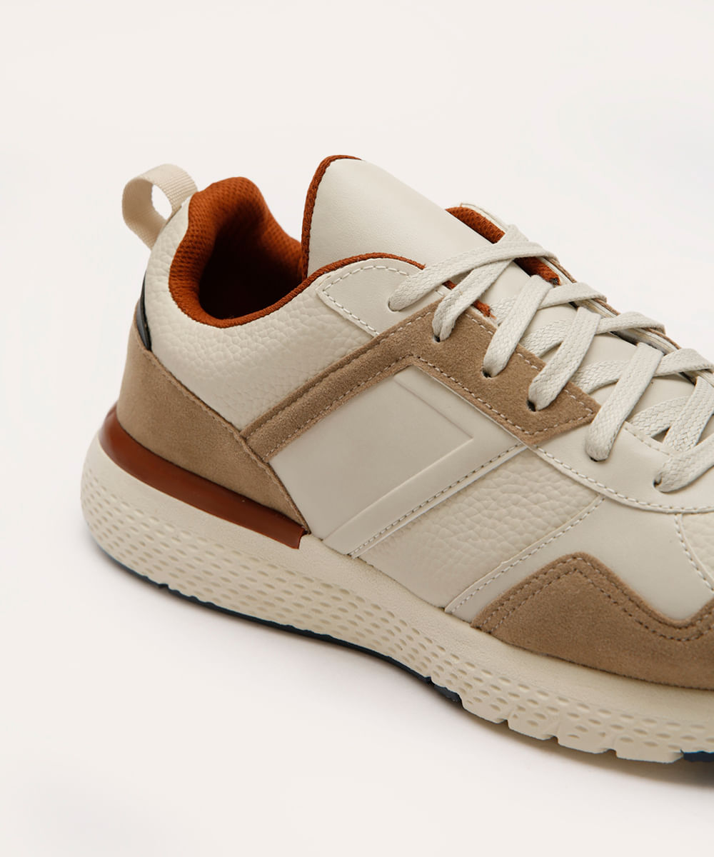 tênis casual com recortes e texturas oneself off white