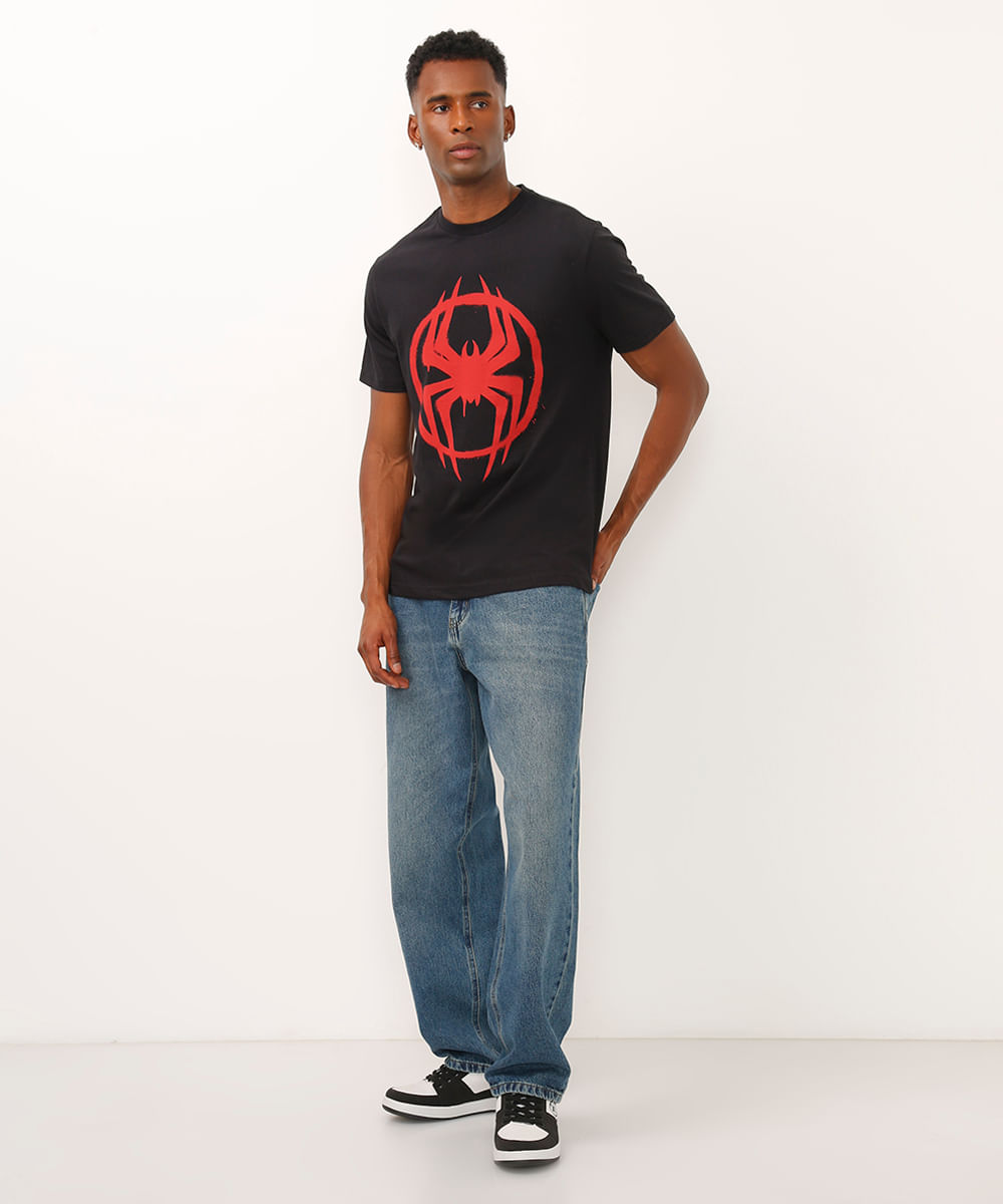 camiseta fit de algodão manga curta homem aranha preta