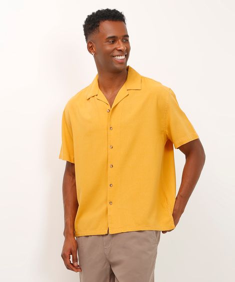 camisa de linho manga curta amarela
