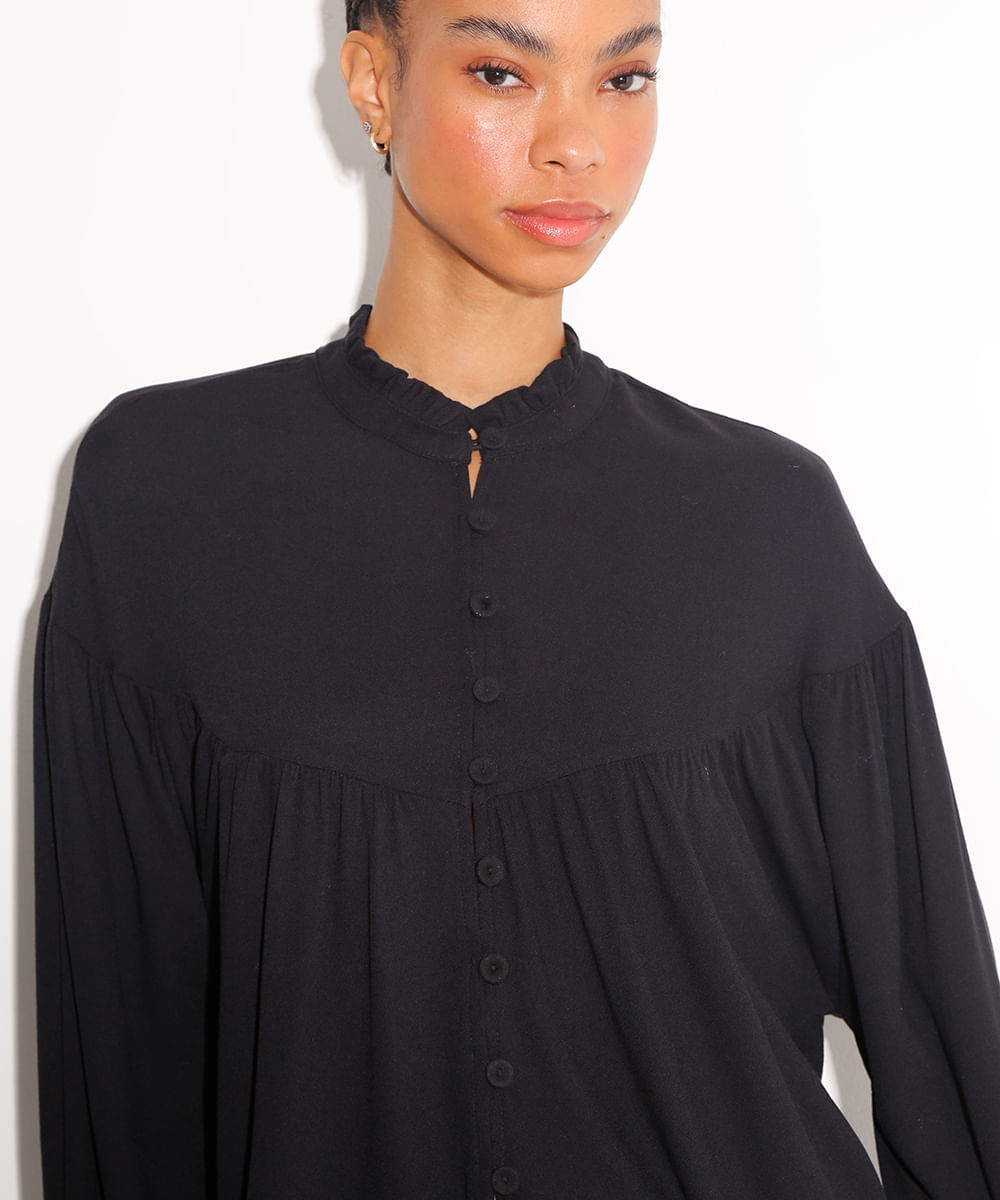 camisa de viscose com botões e babados mindset preta