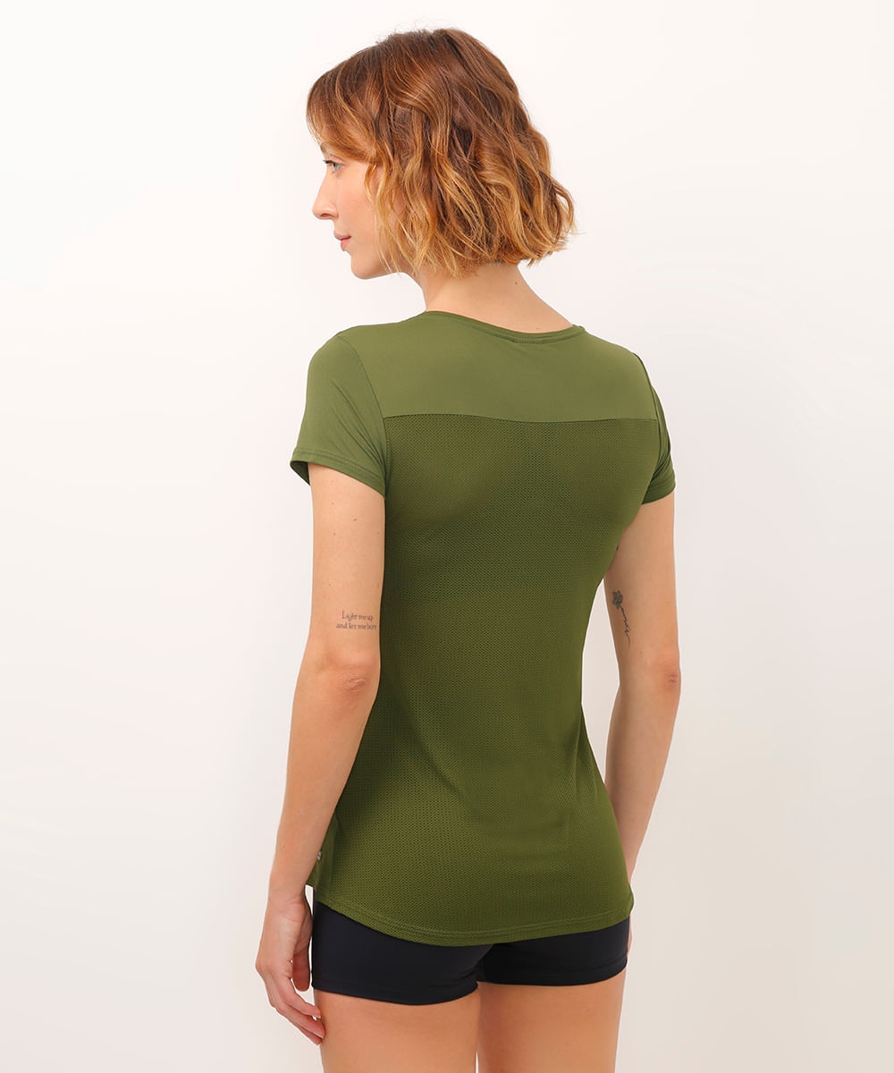 camiseta feminina esportiva com recorte manga curta verde