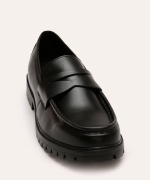 sapato oxford com recorte preto