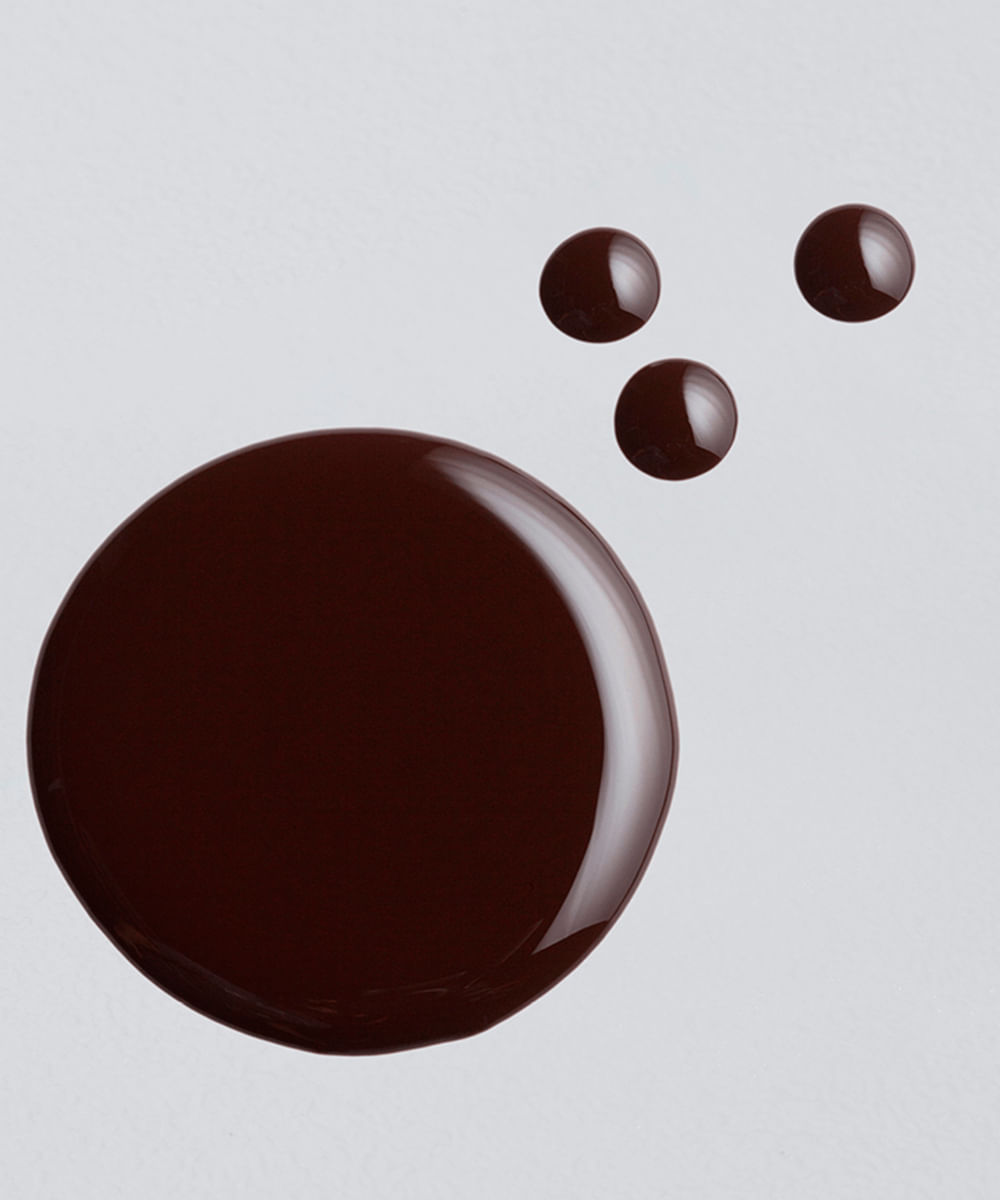 esmalte dailus bolo de chocolate marrom