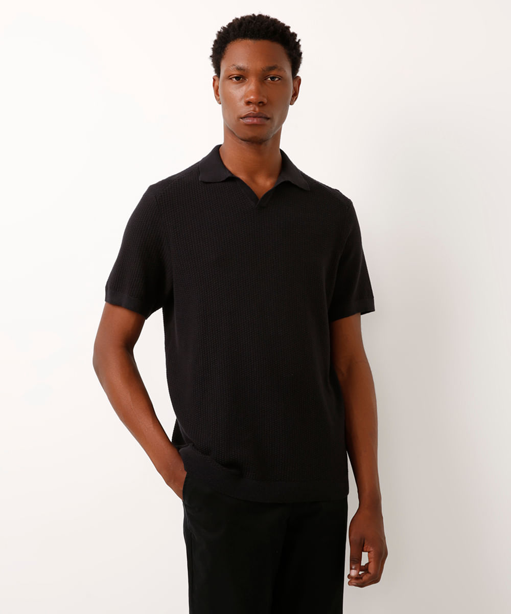 polo masculina de tricot manga curta texturizada preta