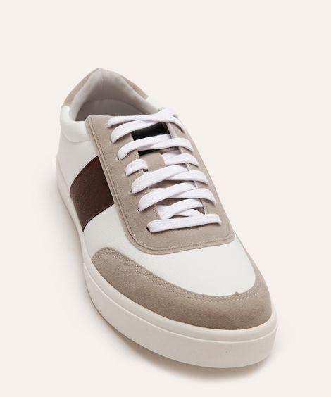 tênis casual com recortes oneself branco
