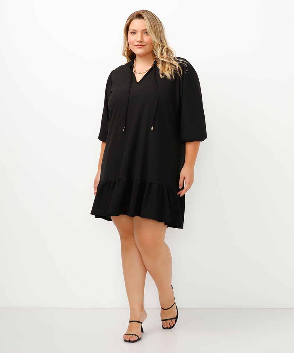 vestido texturizado mangas bufantes plus size preto