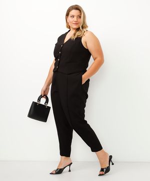 calça plus size de viscose preta