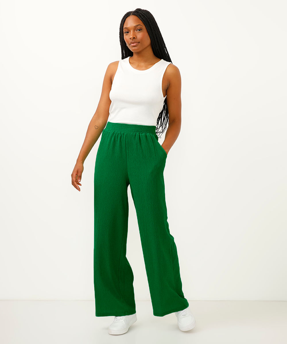 calça wide leg com bolsos texturizada verde