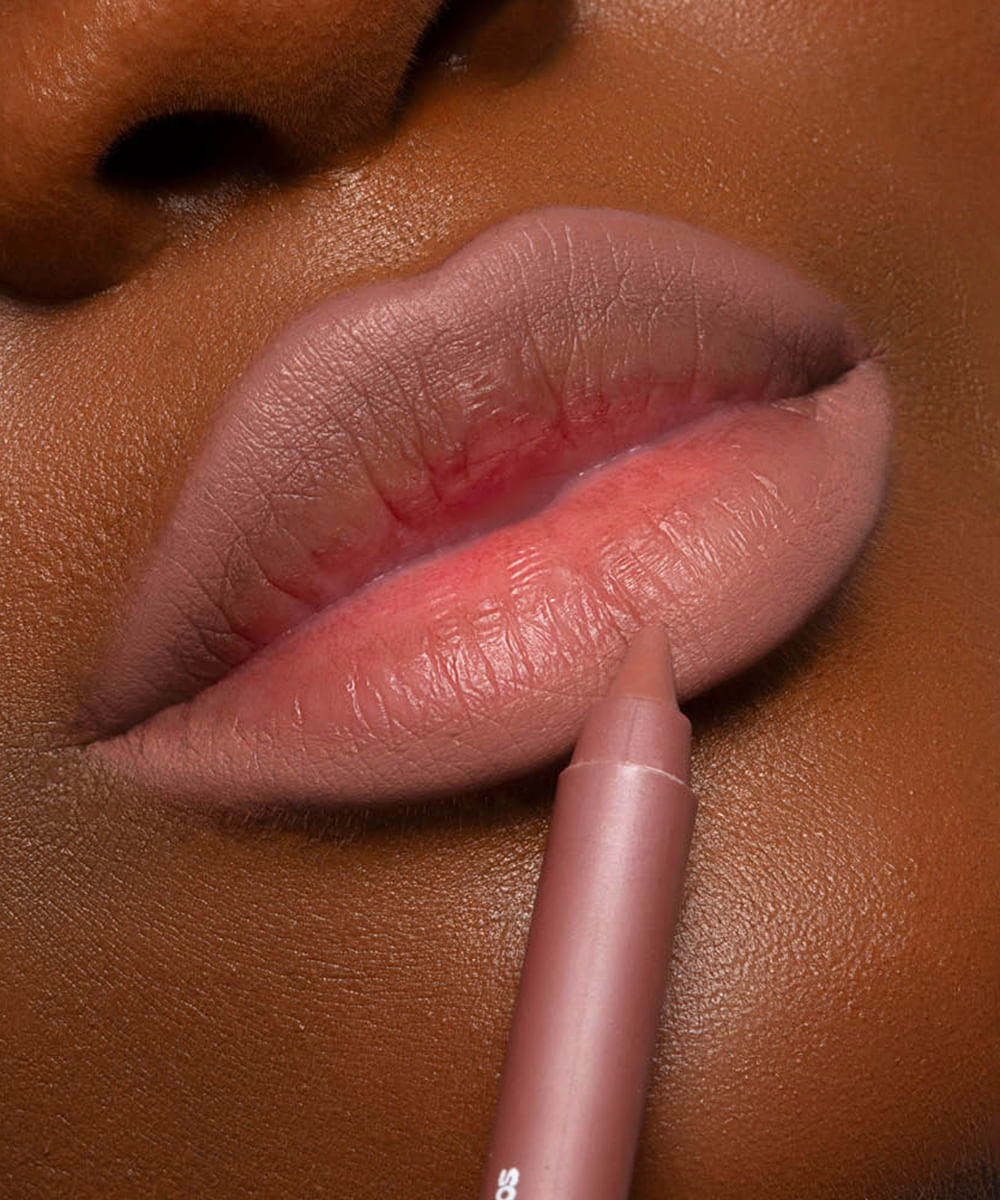 lápis apontável dailus para contorno labial latte marrom