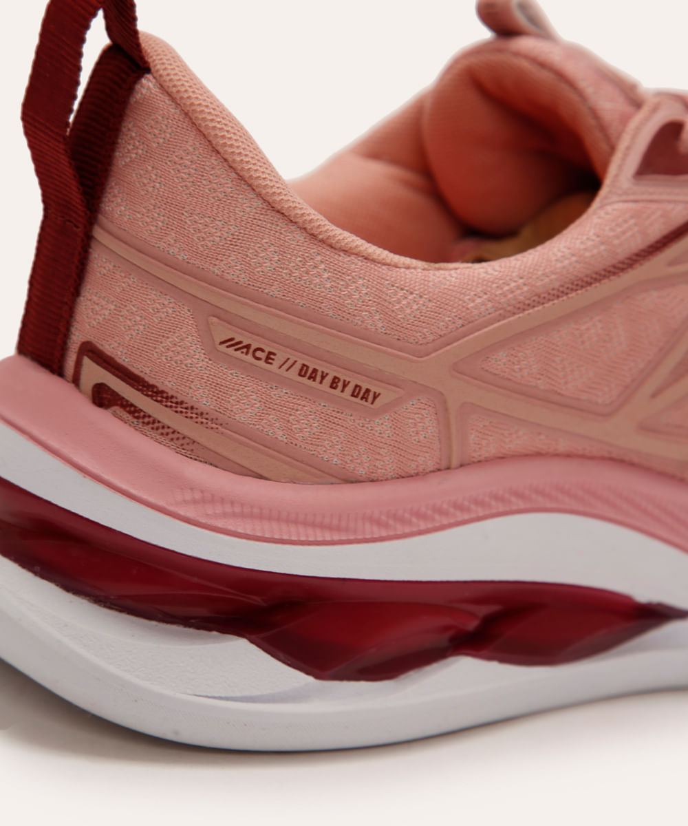 tênis com recortes esportivo rosa
