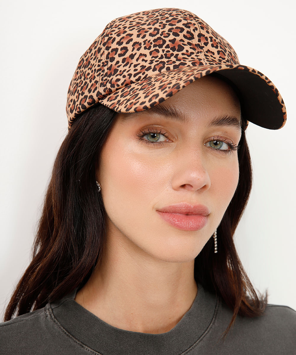 boné aba curva animal print oncinha marrom