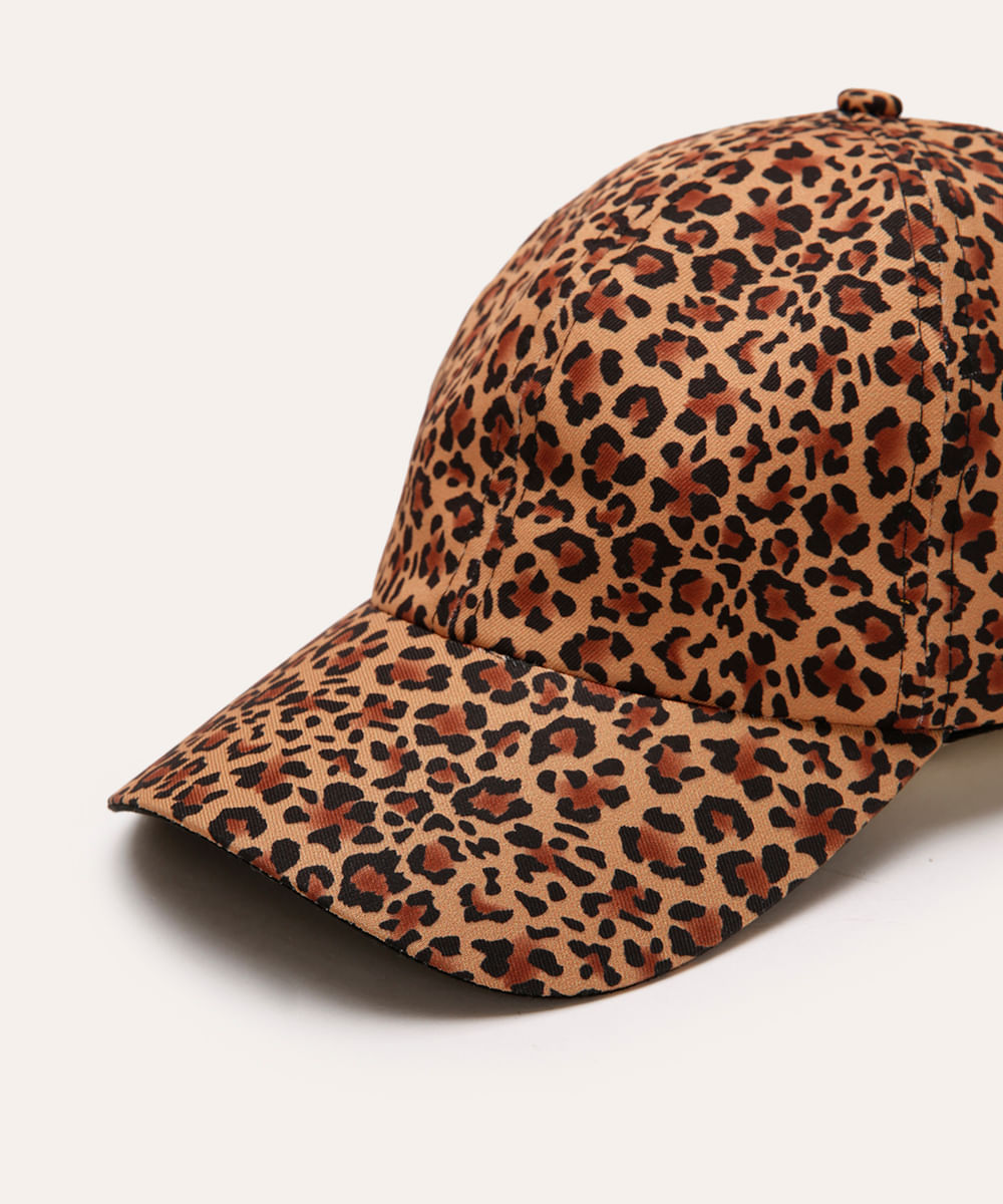 boné aba curva animal print oncinha marrom