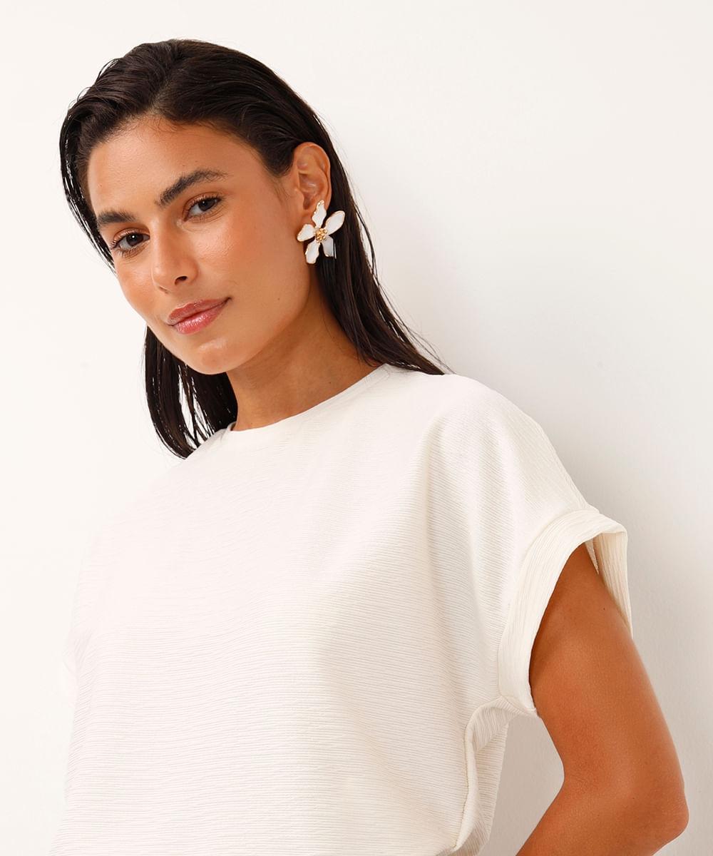 camiseta manga japonesa texturizada off white