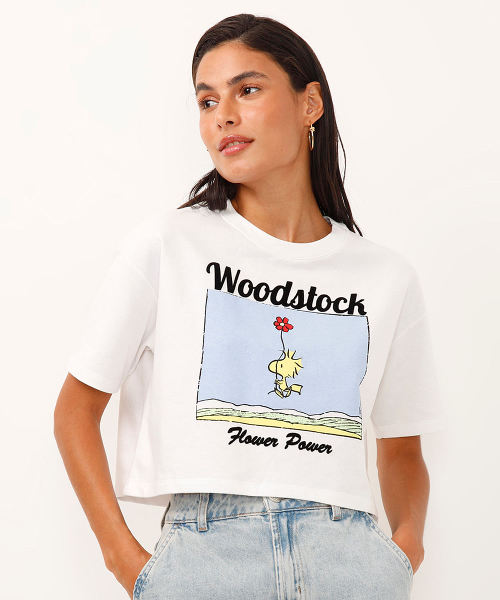 camiseta cropped de algodão manga curta woodstock off white