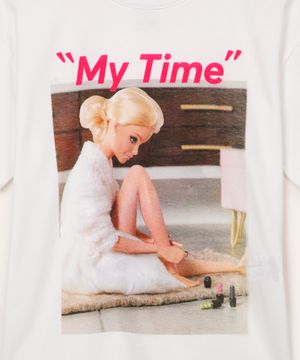 camiseta de algodão juvenil my time barbie off white