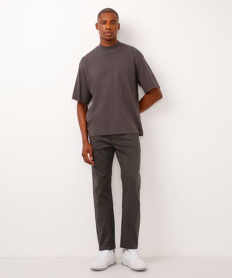 calça reta de sarja comfort cinza