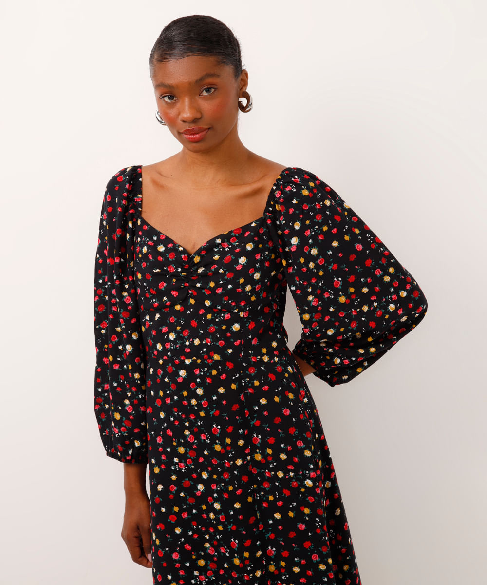 vestido midi floral com fenda preto