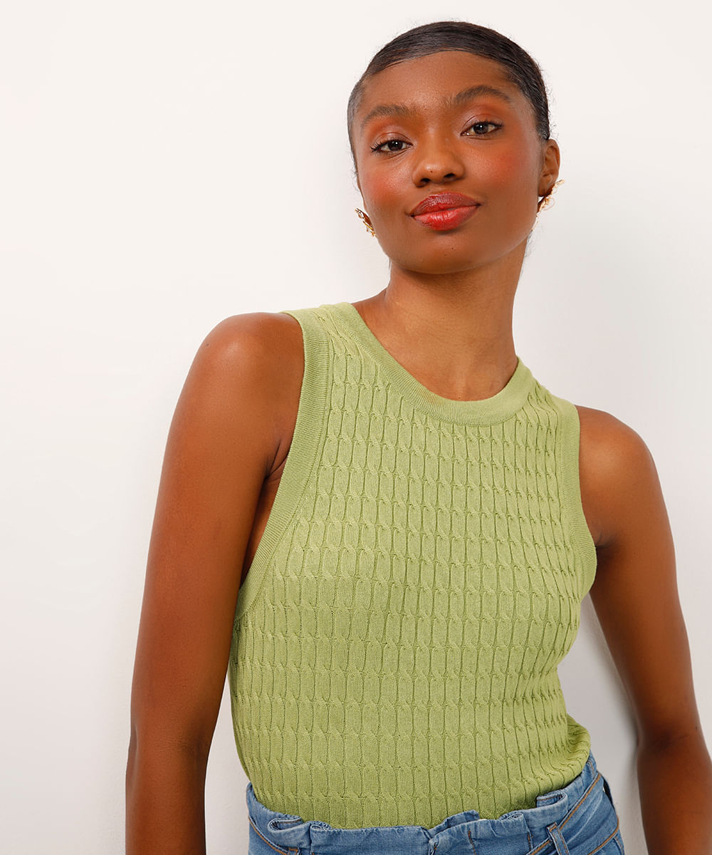 regata de tricot texturizada verde