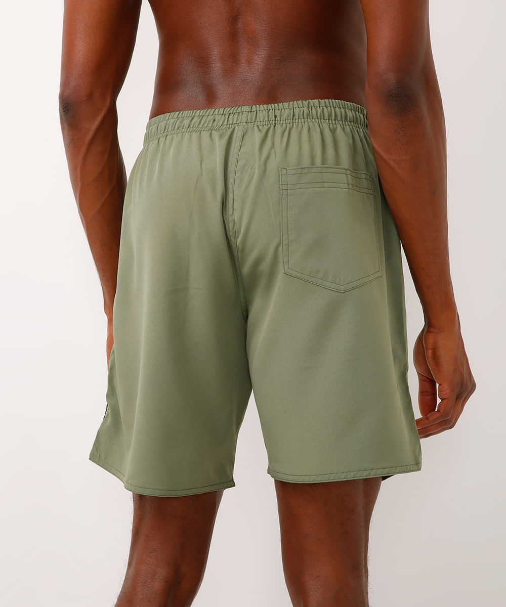 bermuda masculina com bolsos verde
