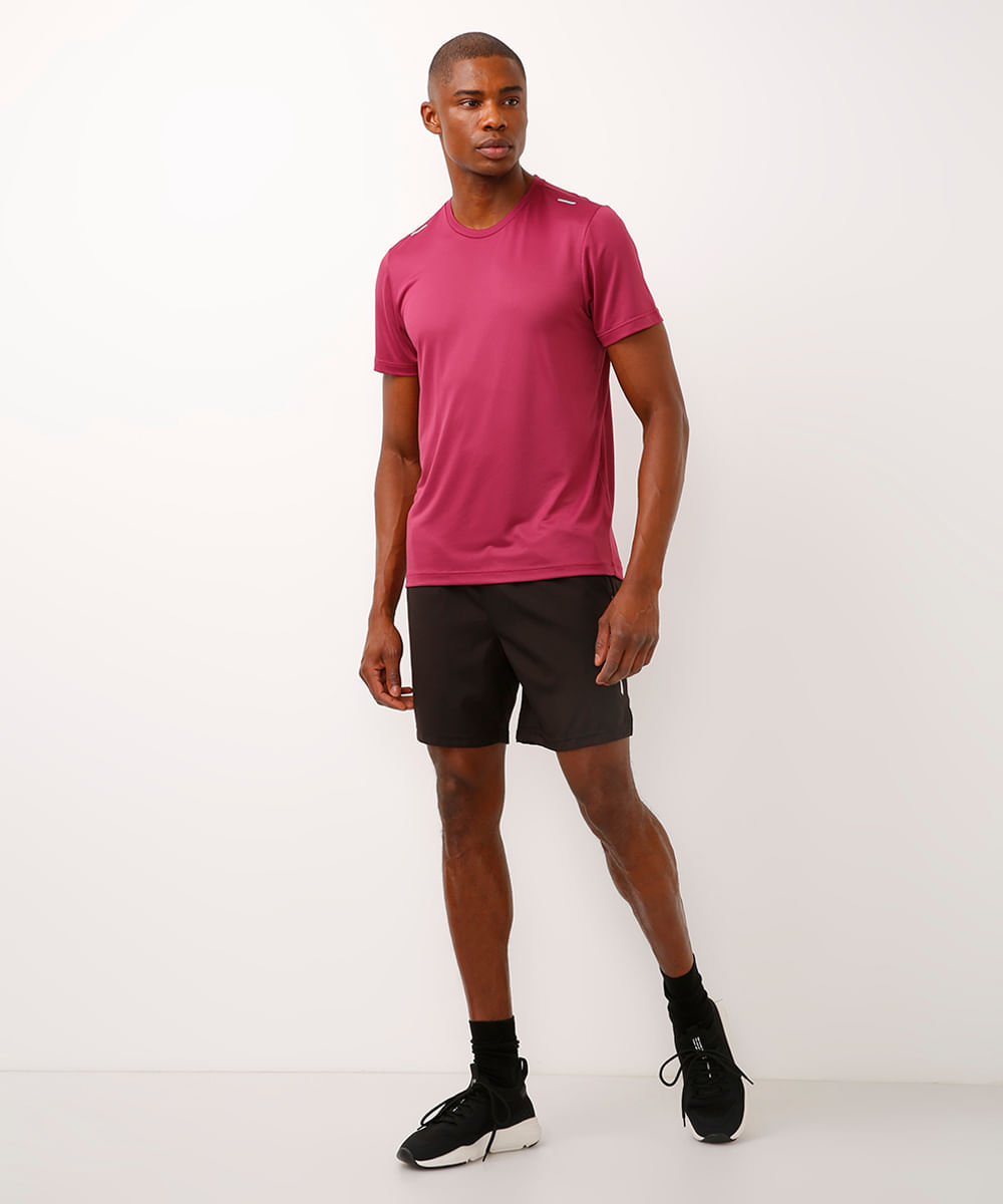 camiseta manga curta esportiva vinho