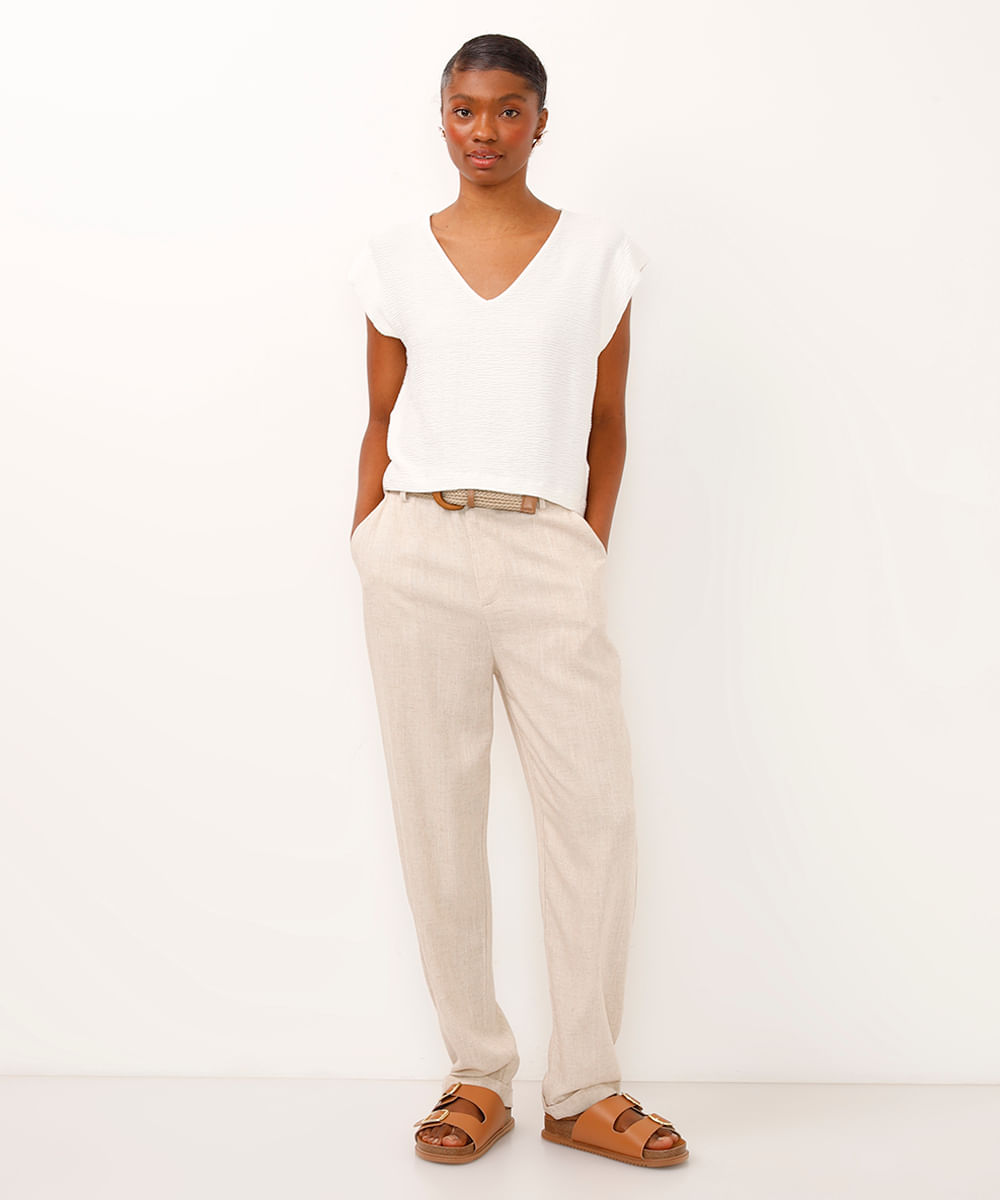 blusa texturizada decote v muscle tee off white