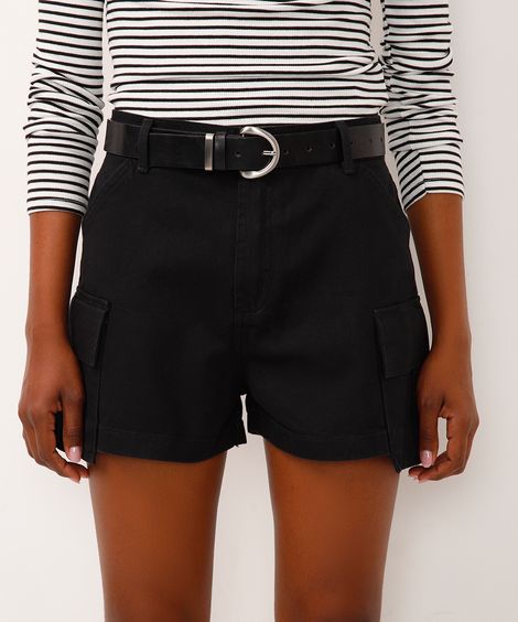 short mom de sarja cintura alta bolso cargo assimétrico preto